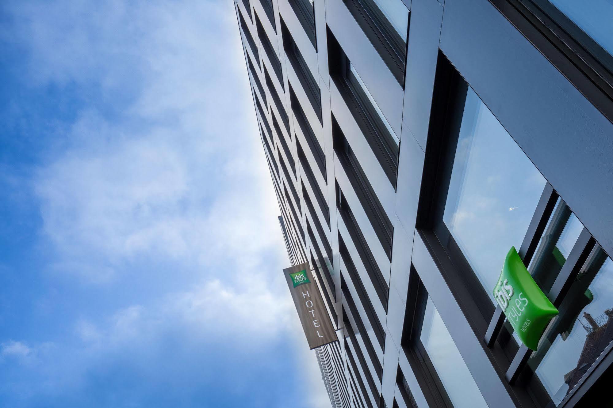 Ibis Styles Basel City Esterno foto