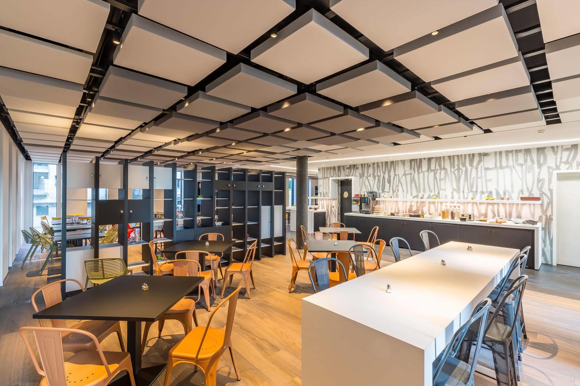 Ibis Styles Basel City Esterno foto