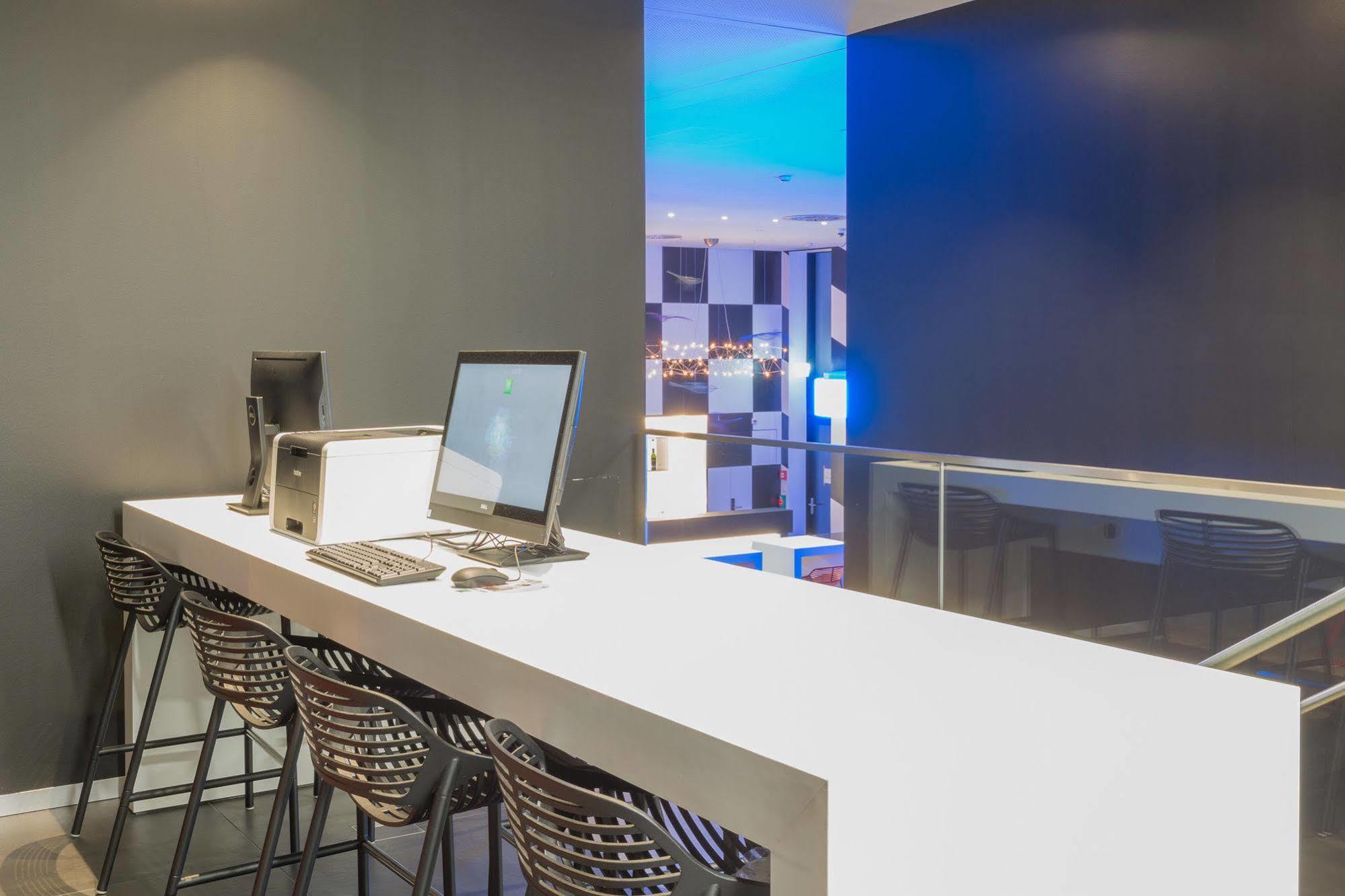Ibis Styles Basel City Esterno foto